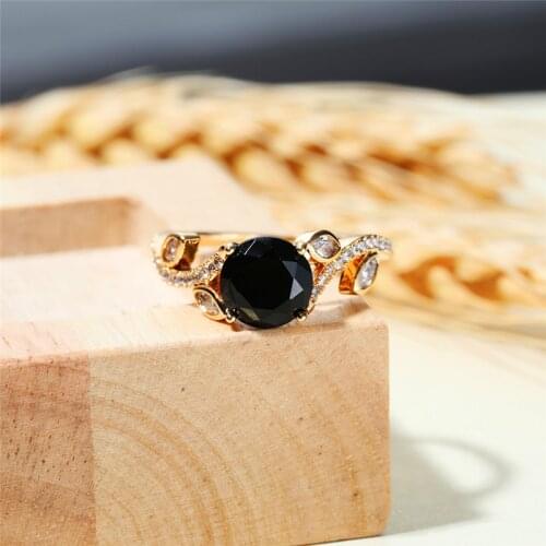 Trendy Female Black Round Zircon Stone Ring Charm Yellow Gold Color Engagement Ring Cute Leaf Crystal Wedding Rings For Women