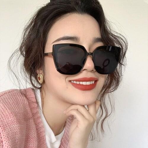 Oversized Bow Shape Cat Eye Women Sunglasses Vintage Retro Sexy Chic Sun Glasses Female Big Frame 2021 Brand Shades Black White