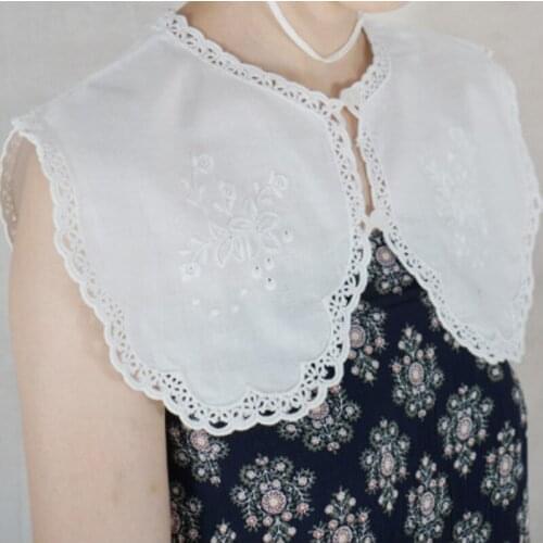 Embroidery collars white cotton White cotton embroidery small flower wavy side classical beautiful decorative collar small shawl