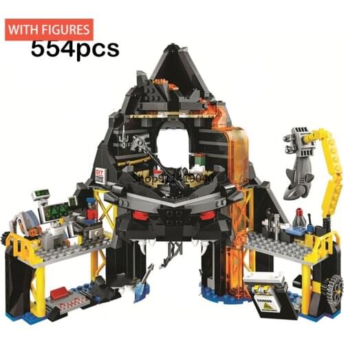554pcs Garmadons Volcano Lair Building Block Compatible ninjagomovie 70631 Toys for children