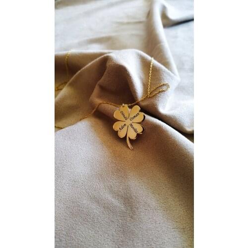 FOUR LEAF AND FOUR NAMED FAMILY GIFT SILVER NECKLACE