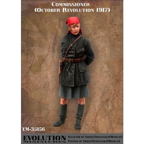 Crazy King1/35 resin soldier model package war one female political commissar officer GK white model hand 298