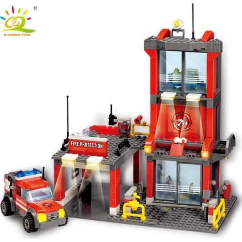 HUIQIBAO 300pcs Fire Station Building Blocks Model Firefighter Figures City DIY Bricks Gifts For Children