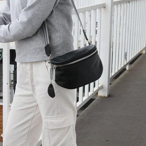 Fashionable Soft Sheepskin Single-shoulder Messenger Bag Women Vintage Classic Wide Shoulder Straps Semicircle Crossbody Bags