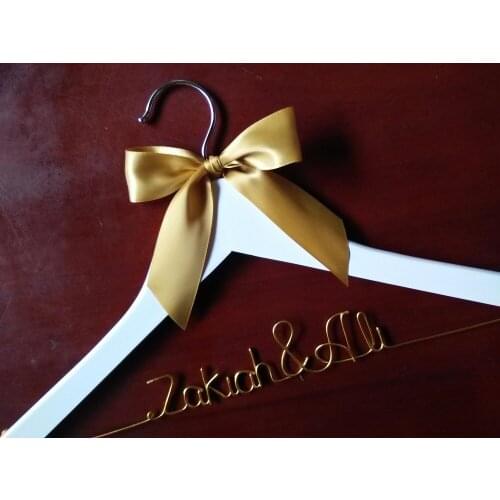 Sale Personalized wedding Hanger,Wire wrapped hanger,Bride gift,Bride hanger,Bridesmaid hanger bri dress