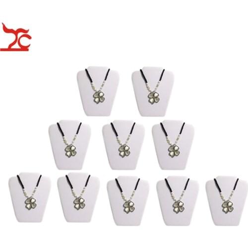 10Pcs/Lot Foldable White PU Necklace Jewelry Display Easel Wooden Pendant Jewelry Showcase Easel Rack Stand 18*20CM Wholesale