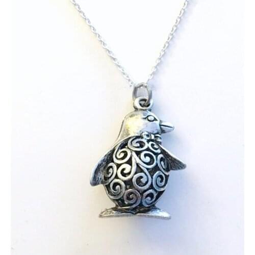 3D Hollow Penguin Animal Charm Creative Chain Necklace Women Pendants Fashion Jewelry Accessory ,Gifts Necklace Women