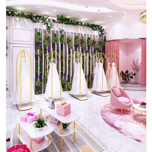 Bridal shop golden clothing display rack floor-standing light luxury womens cheongsam dress shelf display rack hanger