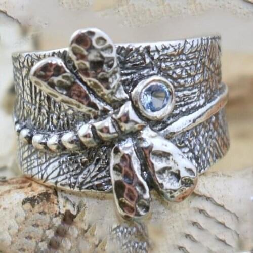 Milangirl Retro Style Ancient Siver Plated Color Dragonfly Insect Inlaid Blue Crystal Female Ring for Women Party Jewelry