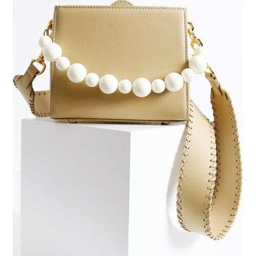 2021 New Pearl Chain Handle Bag Exquisite Women Small Square Bag High Quality Leather Fashion Crossbody Bag For Women