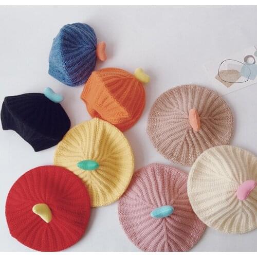2021 autumn and winter new girl hat Korean knit hat little love painter hat fashion wild pure color beret
