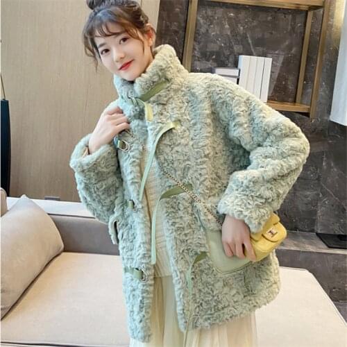 2021 Fashion lambswool Coat Female Autumn Winter Korean Short Faux Fur Jacket Loose Plush Thick Warm Outerwear Ladies Tops G635