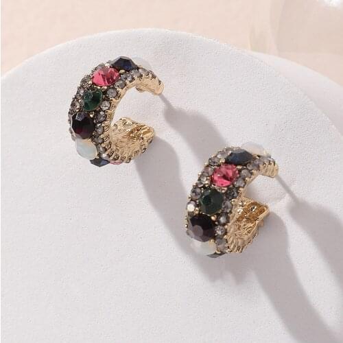 Trendy Metal Geometric Earrings Womens Vintage Do Old Red Diamond C Shape Alloy Stud Earrings Jewelry for Girls