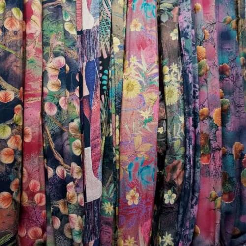 Viscose Fabric Soft High Quality Ombre Reactive Printing Comfortable Pajamas Dress Blouse Material