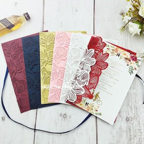 50Pieces/Lot) Petal Wedding Invitation With Personalized Printing DIY Shiny Laser Cut Fold Gift Cards For Quinceanera Party