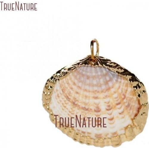 Beautiful Shell Pendant Gold Electroplated Cap and Bail Seashell Pendant PM26803