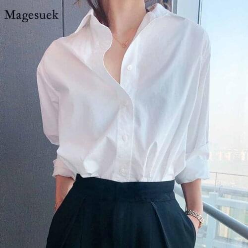 Korean Casual Loose Cotton Women White Shirt Tops Long Sleeve Button Up Womens Shirt Plus Size Office Lady Blouse 2021 12398