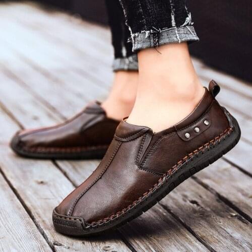 2020 New Men Casual Shoes Handmade Sewing Genuine Leather Loafers Outdoor Men Shoes Quality Lace Up Flat Moccasins Men Sneakers