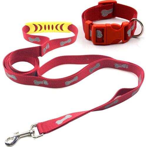 Pet Supplies Leash Dog Rope Reflective Handle Nylon Rope Medium and Large Dog Rope Spot