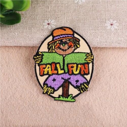 Fail Fun Farm Field Scarecrow Funny Sticker Diy Iron on Patch for Jacket Pant Backpack (Size:5.7x4.7cm)