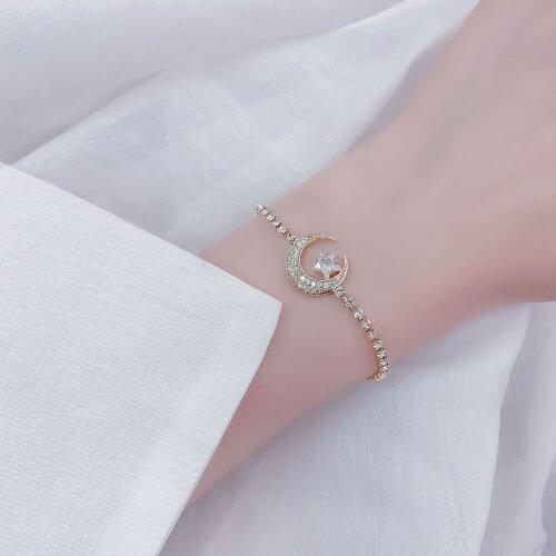 New Elegant Delicate Zircon Bracelet Moon Star Pattern Bling Shiny Bangles Women Anniversary Parties Gift Fashion Jewelry