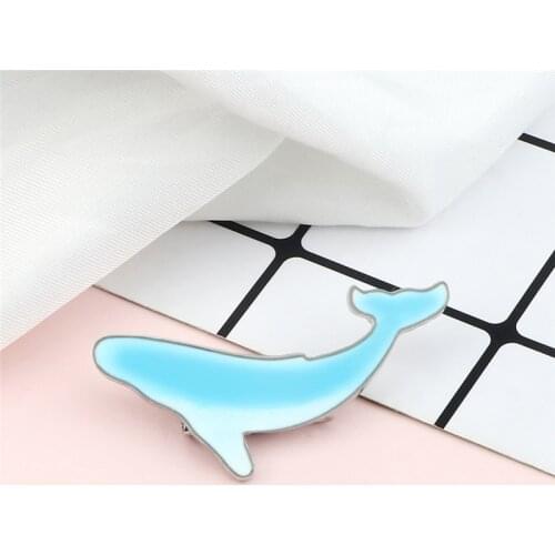 Cute Blue Whale Enamel Pin Cartoon Protect Ocean Animal Brooch Save Sea Creative Badge Fashion Jewelry Bag Denim Gift for Friend