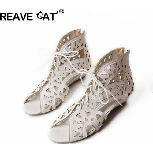 REAVE CAT Low-heeled Shoes