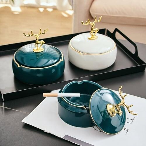 Home Decor Ceramic Ashtray Deer Cover Cute Portable Ashtray Living Room Office Desktop Accessories Ashtray Outdoor Windproof