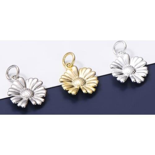 925 Sterling Silver Pretty Daisy Design Drop Charms Decoration S925 Silver Fashion Necklace Choker Pendant Diy Jewelry Findings