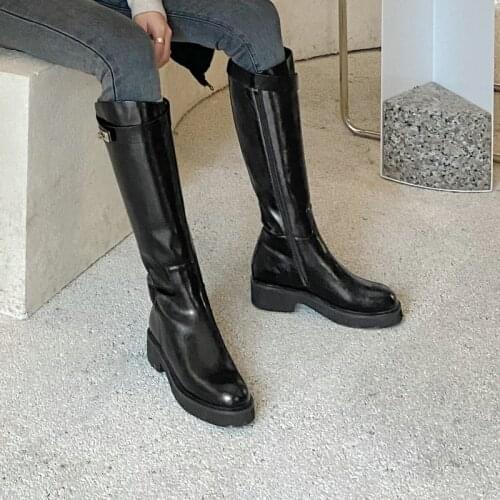 Lamb Wool Warm Winter Lady New Knee-High Boots Female Metal Buckle Leather Knight Boots Fashion Zipper Low-Heeled Women Shoes