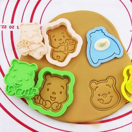 Creative Cartoon Biscuit Mold Bear Series 3D Three-dimensional Modeling Diy Biscuit Cutter Household Baking Tool Pressing Mold