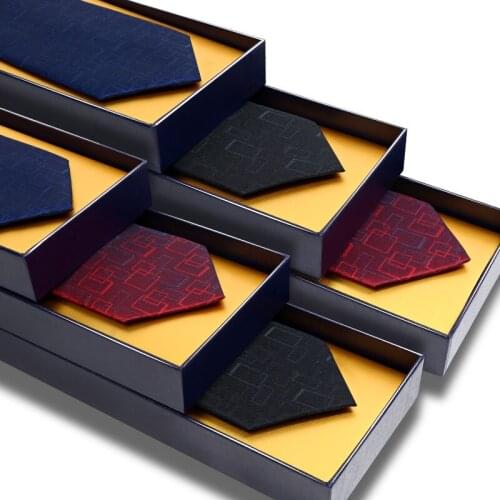 High Quality 2020 Designer New Fashion Dark Grid 8cm Ties for Men Necktie Wedding Business Host Work Formal Suit with Gift Box