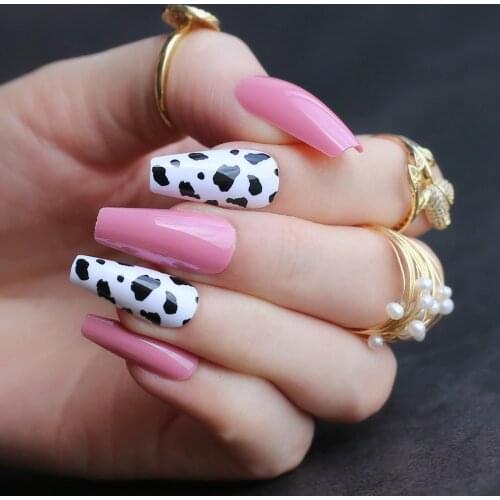 Pink nails and cow print Mix and match fake nails cute summer nail Acrylic gel fasle nails