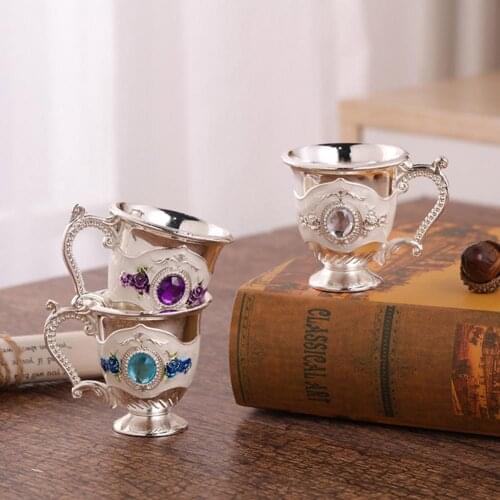 Wine Glass Creative Retro Design Zinc Alloy Exquisite Practical Drinking Cup for Party Goblet Gothic Whiskey Cup Decoration