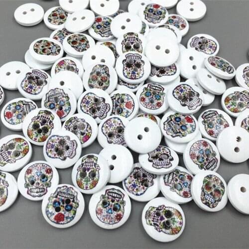 DIY 100pcs Wooden Buttons Skull pattern sewing scrapbooking decoration 15mm