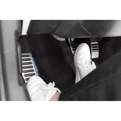 Car Accelerator Brake and Rest Pedals Anti-skid Durable for 15-20 Ford Mustang Accessories Decoration Modification