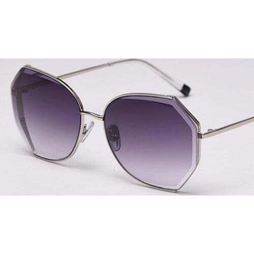 2020 New High Quality Nylon Lenses Summer Sunglasses Womens Glam Shades Luxury Designer Sun Glasses Men Irregular Metal Frame