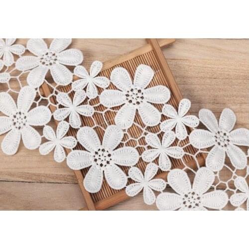 Hot sale Garment accessories DIY spot milk silk barcode embroidery lace bilateral small flower water soluble lace H1102