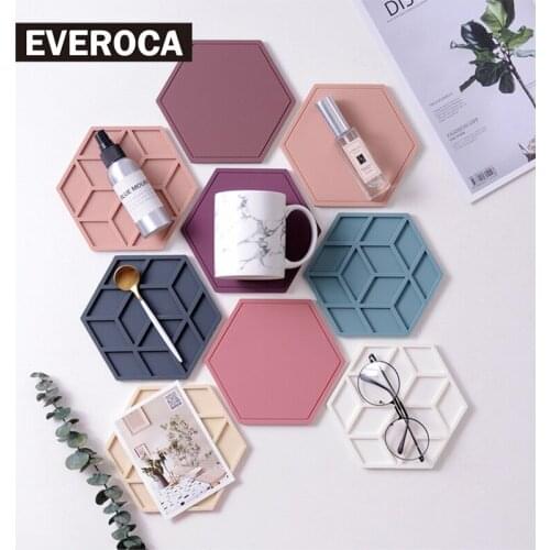 Silicone Mat Simple Solid Color Anti-scald Insulation Pot Mat Tableware Pad Nordic Style Thick Kitchen Supplies