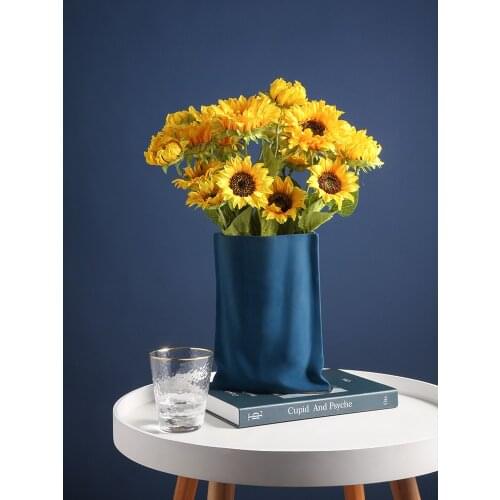 Nordic Art Pleated Vase Ceramic Minimalist Living Room Porch Table Home Decoration Vase Decoration Household