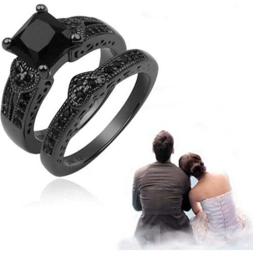 Milangirl 2 Pcs/Set Ladies Womens Ring Geometric Square Inlaid Black Zircon Female Set Ring 2021 Ladies Engagement Jewelry Gift