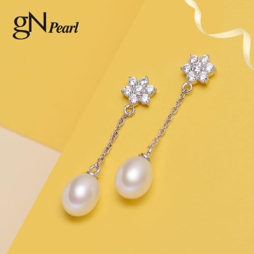 gNpearl Dangle Earrings
