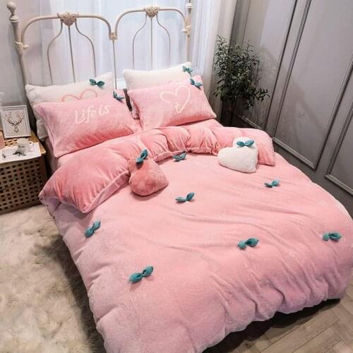 Simulation Pea Sprouts/Cherry Bedding Sets Pink Bed Set Advanced Velvet Bedding bed linen Home textile single/double bed girl