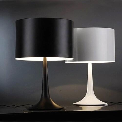 Post-modern Minimalist Table Lamp Creative Living Room Bedroom Bedside Lamp Hotel Home Decor Acrylic Table Lights Fixture