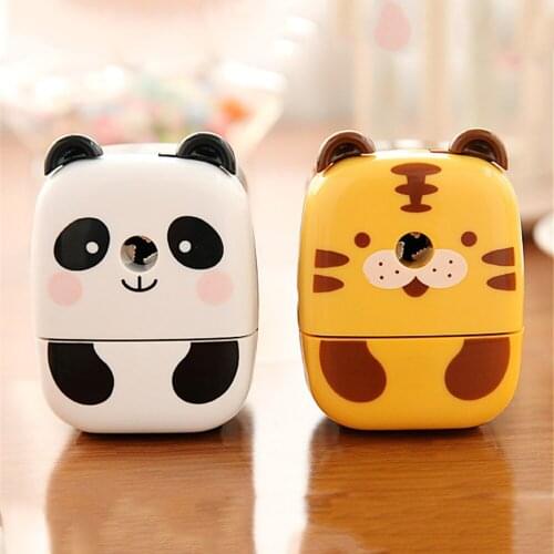 1PC Kawaii Tiger Panda Pencil Sharpener Kids Hand Crank Manual Pen Cutter Tool Cute Stationery School Stationary Office Supplies