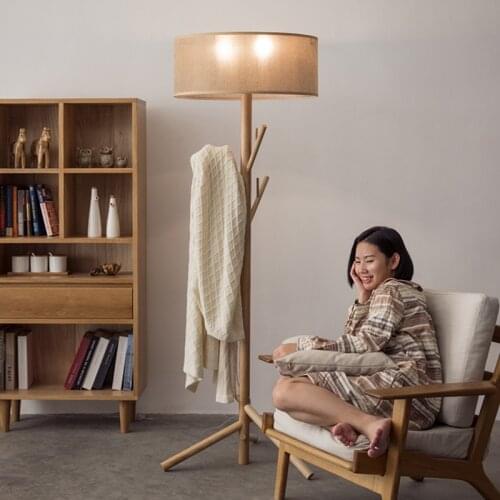 Zq Nordic Log Falling Floor Lamp Simple Living Room Coffee Table Bedroom Creative Hanger High Table Sitting Floor Lamp
