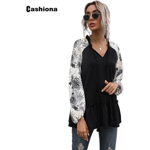 Cashiona 2021 New Spring Autumn Womens Top Elegant Leisure Casual T-shirt Long Sleeve V-neck Model Flower Print Femme Tees