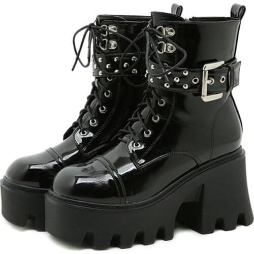 Black Gothic Motorcycle Boots Ankle Chain Design Wedges Platform Boots Punk Women Boots Fashion High Heels Shoes Chaussure Femme