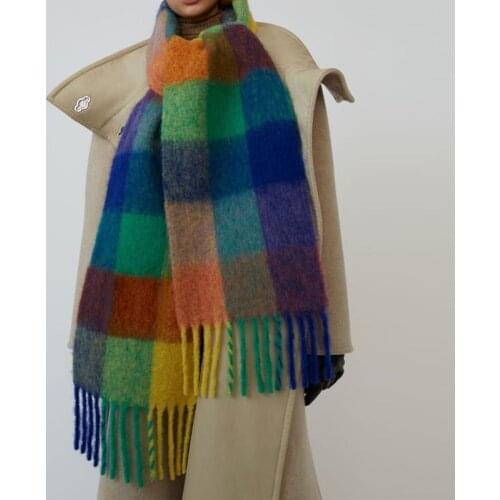 2021 New Women Plaid Scarf Winter Pashmina Shawls Cashmere Thick Wraps Lady Tassel Warm Scarves Rainbow Hairy Bufanda Luxury