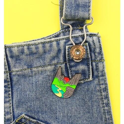 Valley Enamel Brooch U-shape Pins mountain forest Stream water Lapel Pin Beautiful sunrise Custom Badge Backpack jackets jewelry